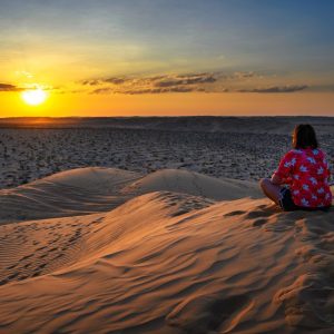 عرض تقديمي عن شركة سياحة – 168